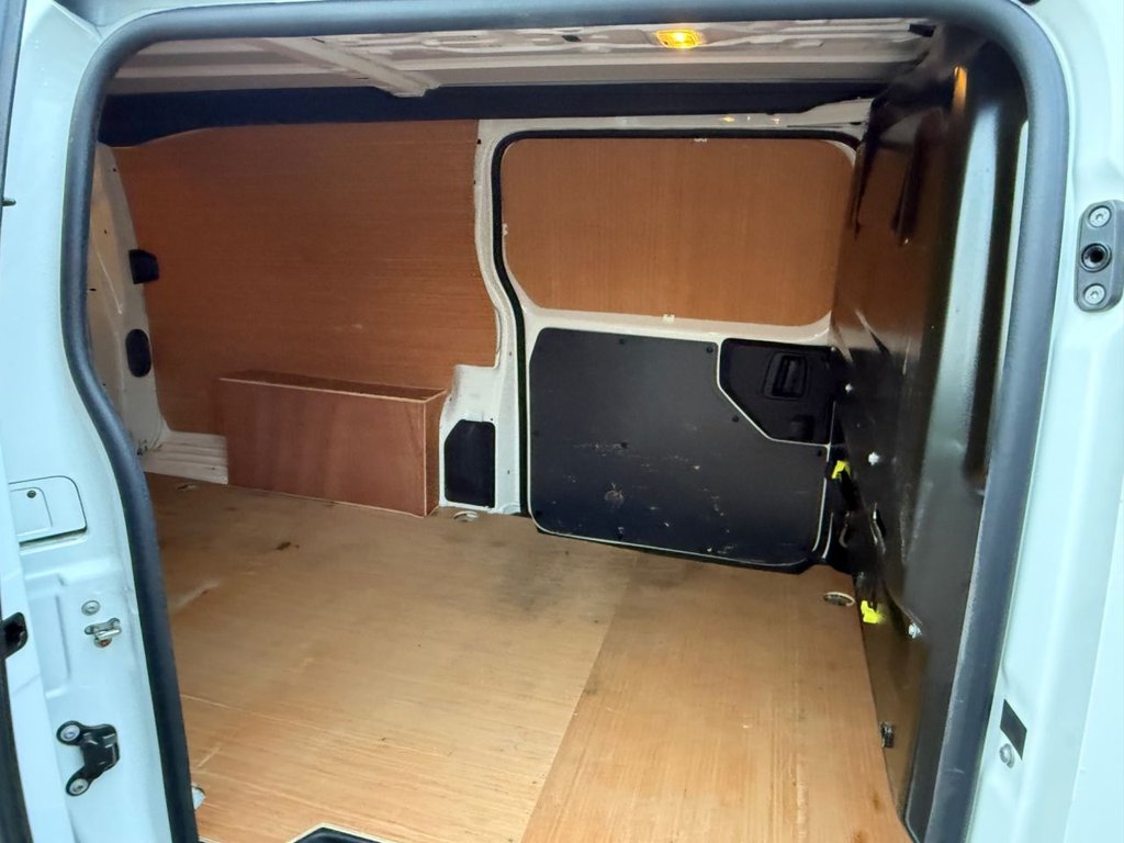 Used Vauxhall Vivaro 2020 for sale - 76590713: Photo 8