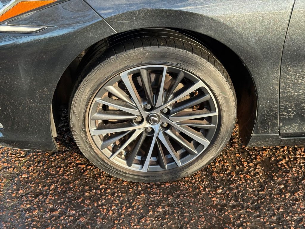 Used Lexus ES 2022 for sale - 77140221: Photo 35