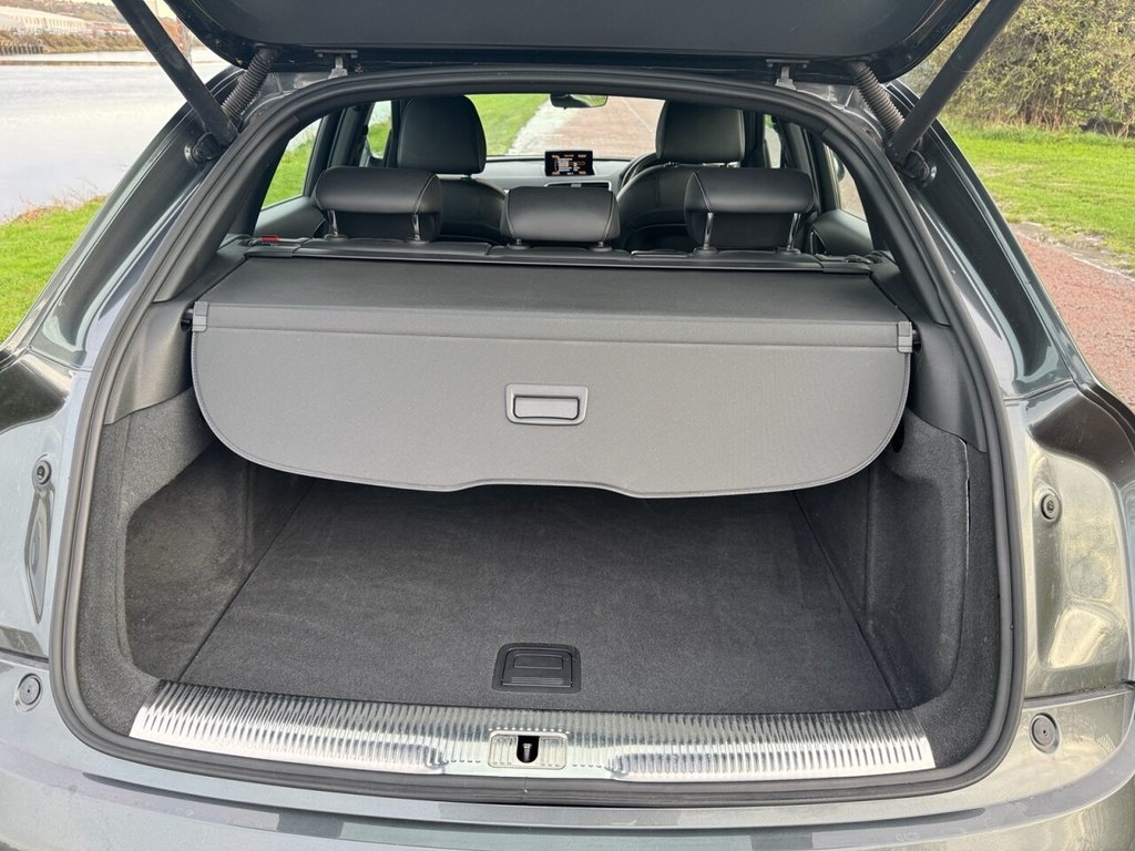 Used Audi Q3 2015 for sale - 76655413: Photo 7