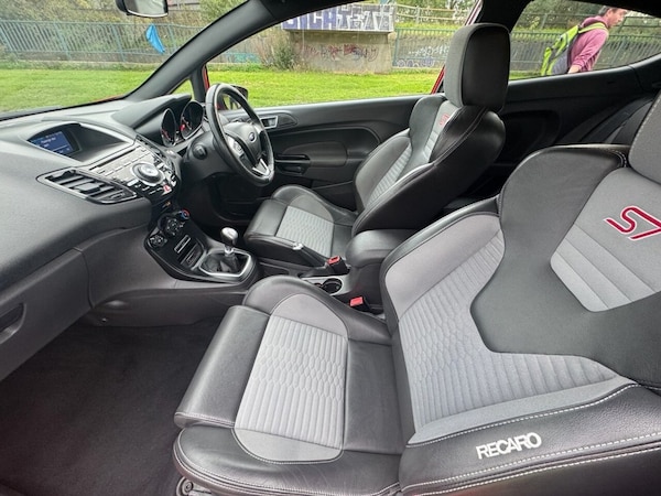 Used Ford Fiesta 2014 for sale - 76202551: Photo 14