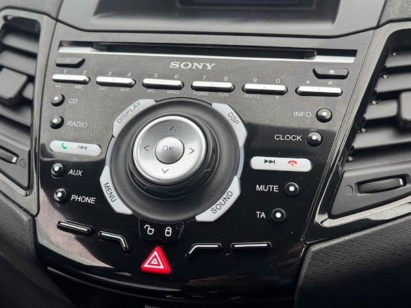 Used Ford Fiesta 2014 for sale - 76202551: Photo 20