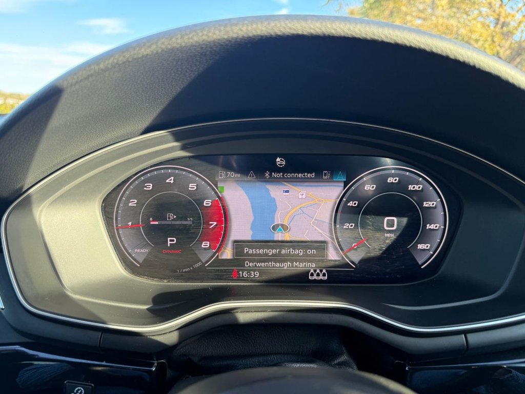 Used Audi A4 Avant 2019 for sale - 76245277: Photo 15