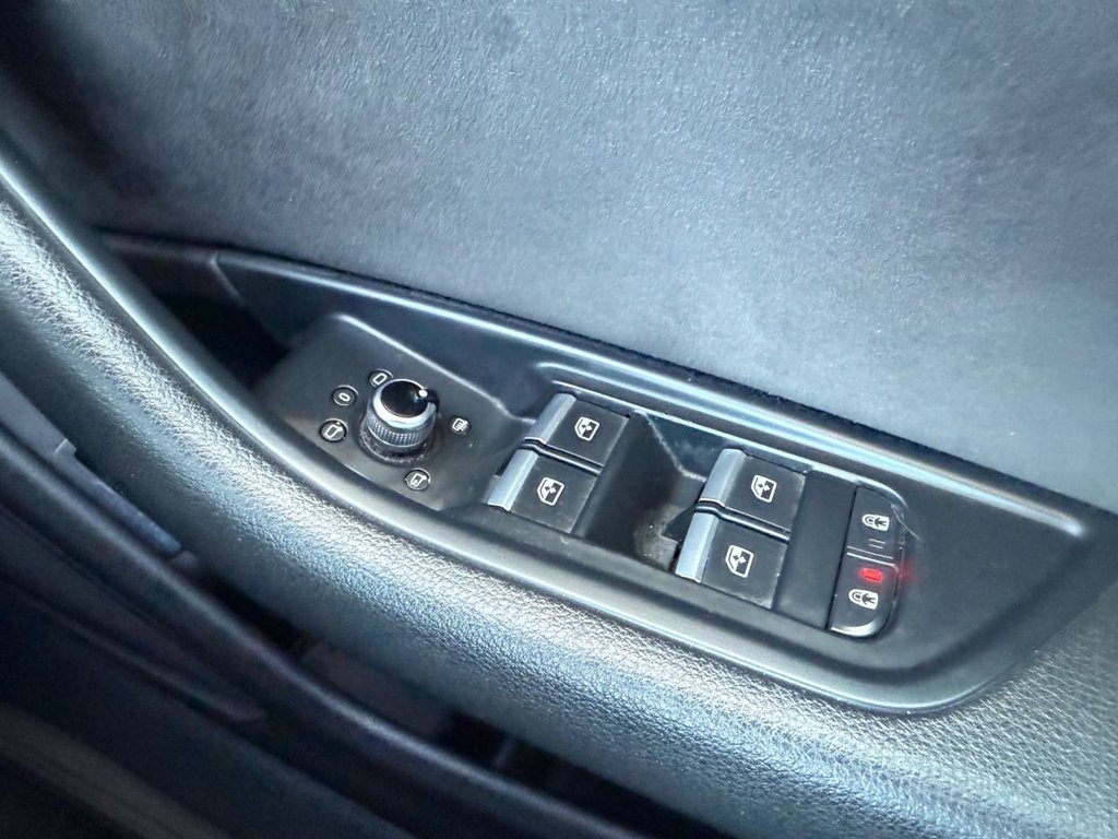 Used Audi A4 Avant 2019 for sale - 76245277: Photo 25