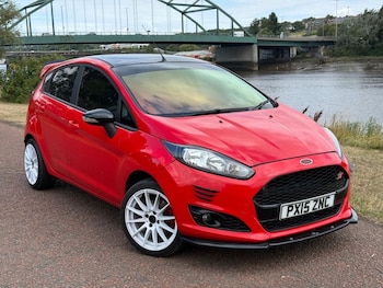 Used Ford Fiesta 2015 for sale - 79394443: Photo
