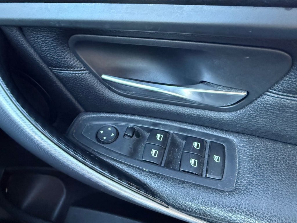 Used BMW 3 Series 2012 for sale - 76406585: Photo 27