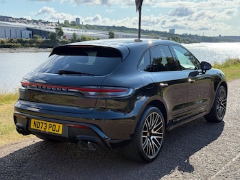 Used Porsche Macan 2023 for sale - 79394430: Photo