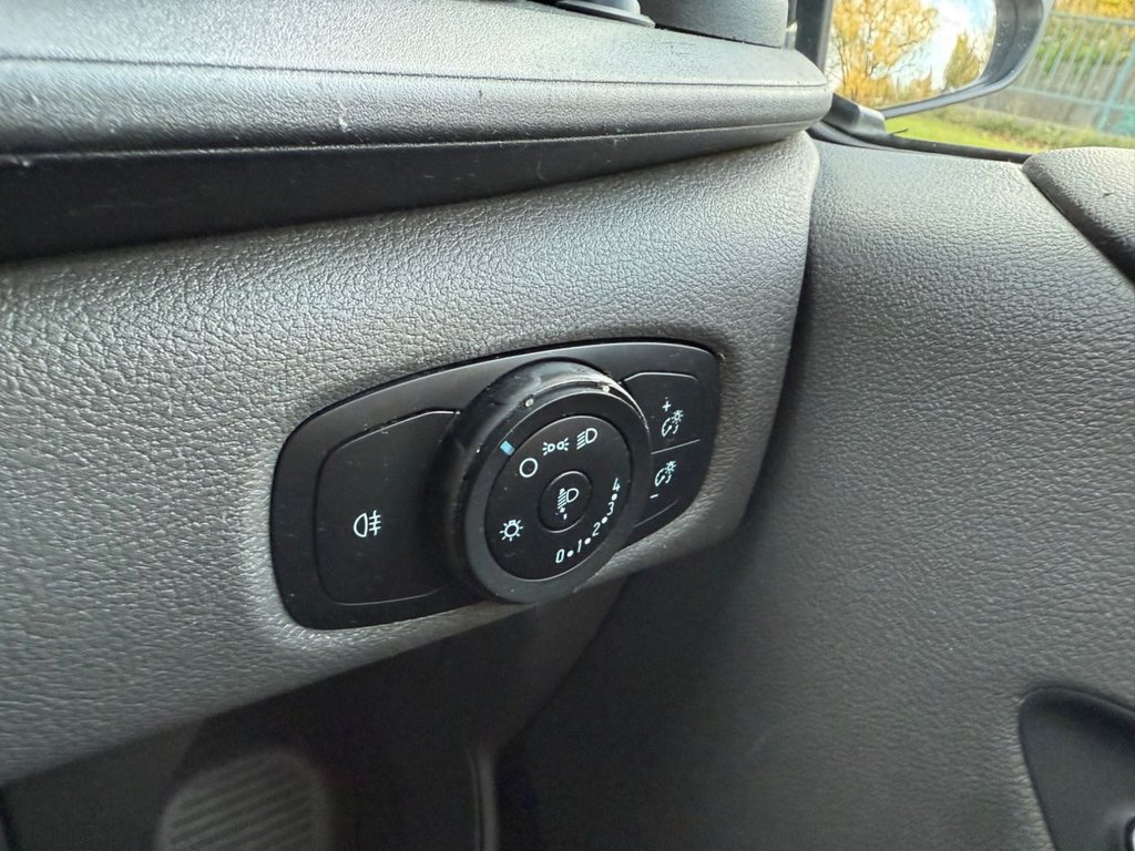 Used Ford Transit Custom 2019 for sale - 76439143: Photo 21