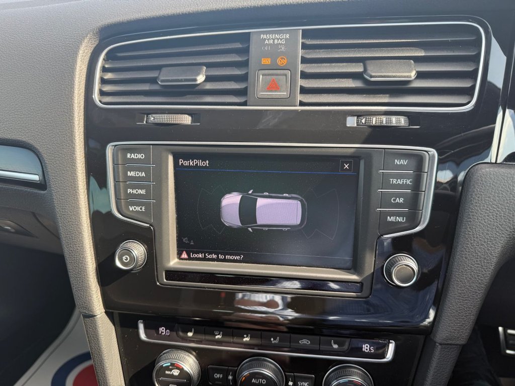 Used Volkswagen Golf 2014 for sale - 78167466: Photo 17