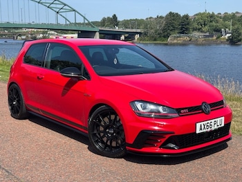 Used Volkswagen Golf 2017 for sale - 79178782: Photo