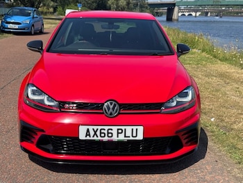 Used Volkswagen Golf 2017 for sale - 79178782: Photo