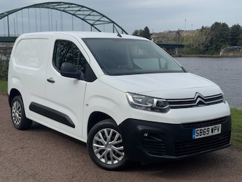 Used Citroen Berlingo 2020 for sale - 78246619: Photo