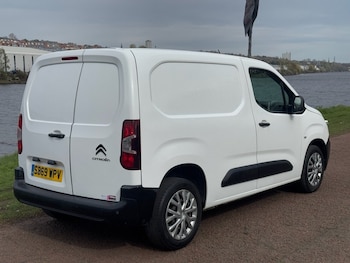 Used Citroen Berlingo 2020 for sale - 78246619: Photo
