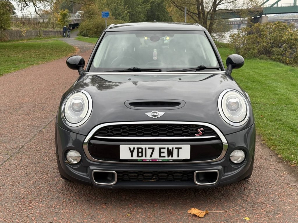 Used MINI Hatch 2017 for sale - 76317196: Photo 2