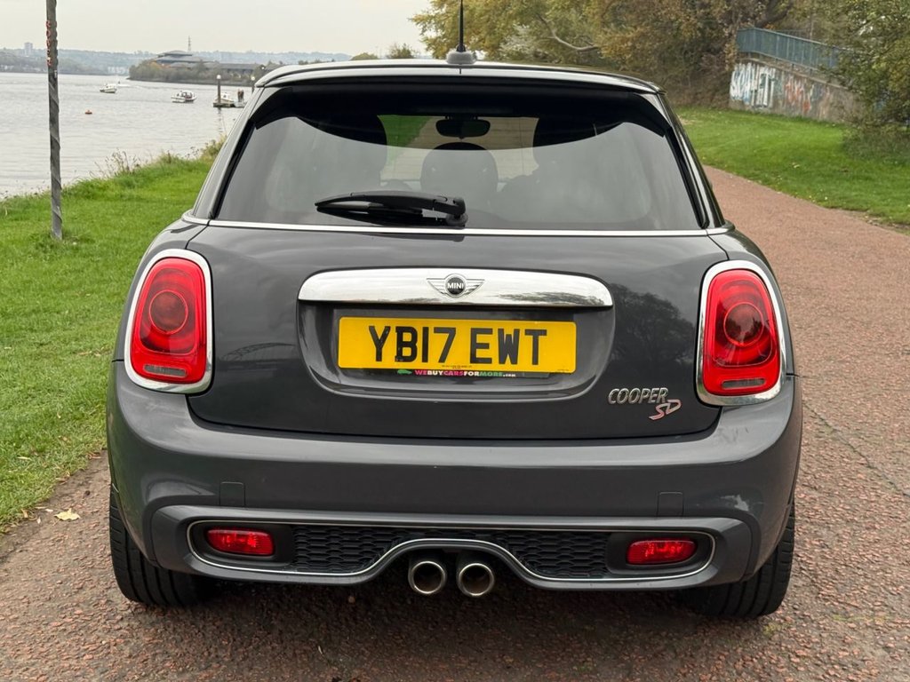 Used MINI Hatch 2017 for sale - 76317196: Photo 5
