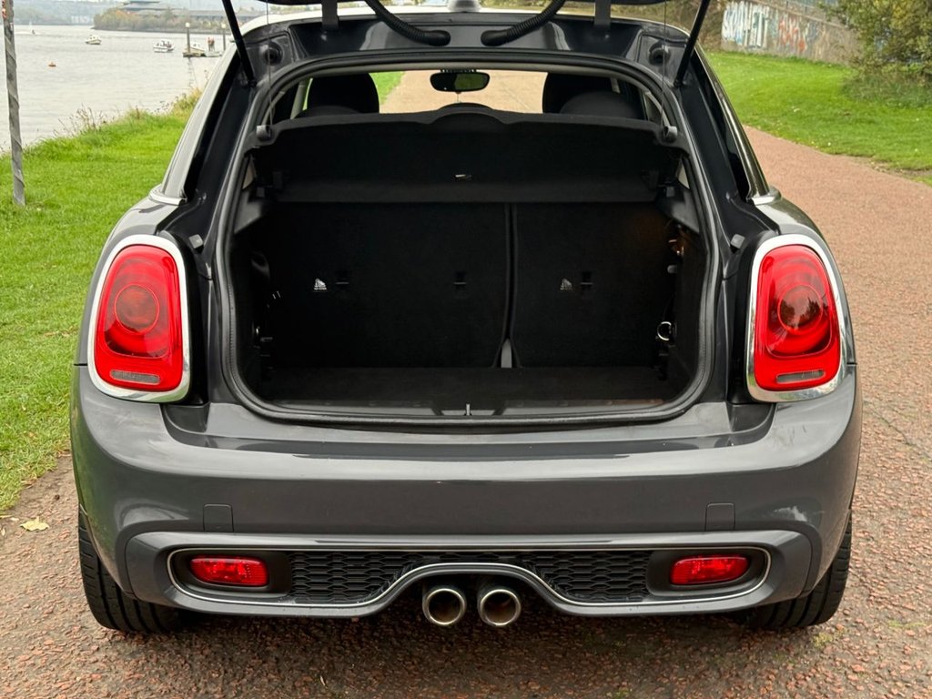 Used MINI Hatch 2017 for sale - 76317196: Photo 6