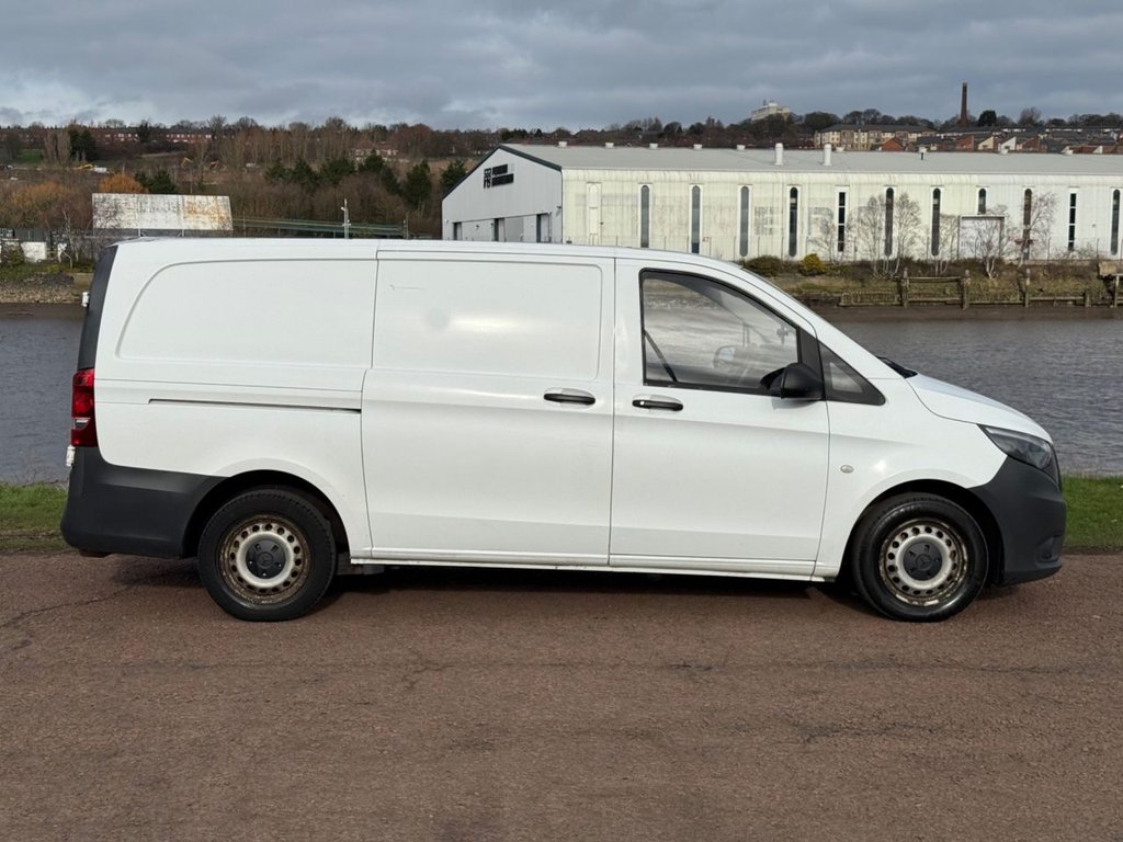 Used Mercedes-Benz Vito 2019 for sale - 77631534: Photo 3
