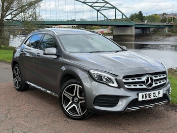 Mercedes-Benz - GLA