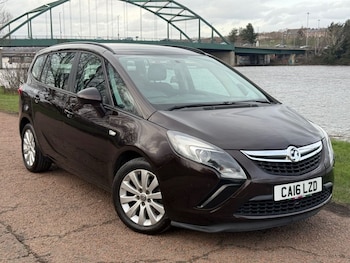 Used Vauxhall Zafira 2016 for sale - 77609170: Photo