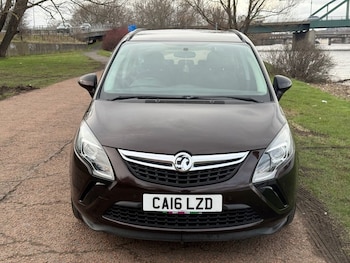Used Vauxhall Zafira 2016 for sale - 77609170: Photo
