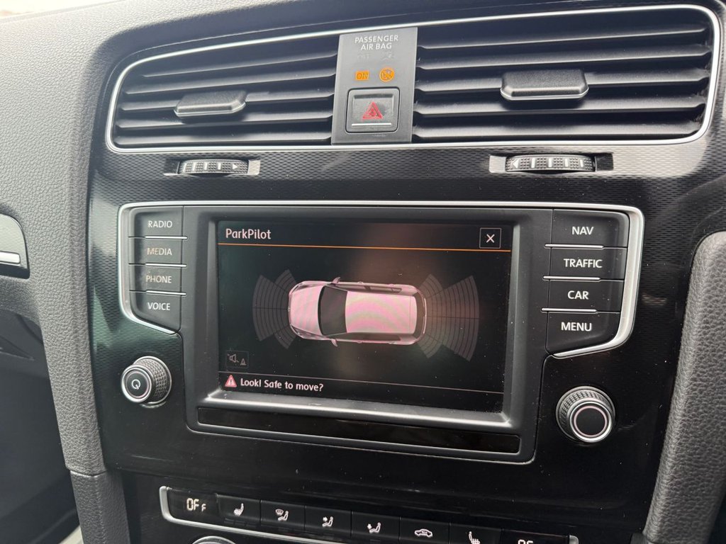 Used Volkswagen Golf 2016 for sale - 76909909: Photo 17