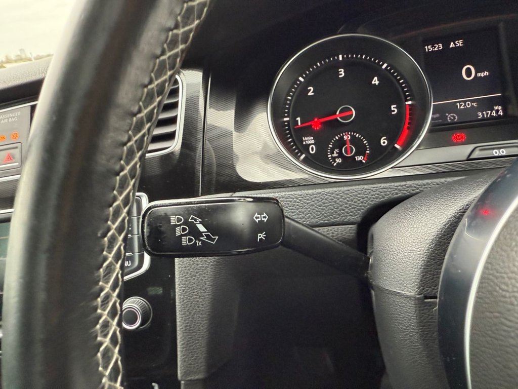 Used Volkswagen Golf 2016 for sale - 76909909: Photo 26