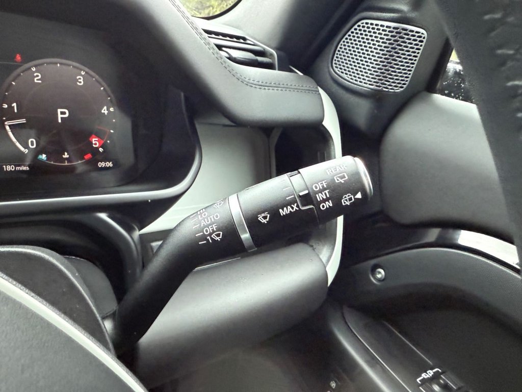 Used Land Rover Defender 2024 for sale - 77534672: Photo 22