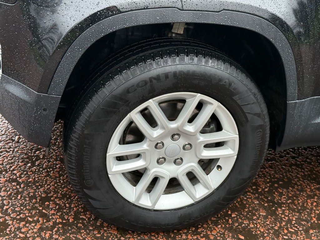 Used Land Rover Defender 2024 for sale - 77534672: Photo 32