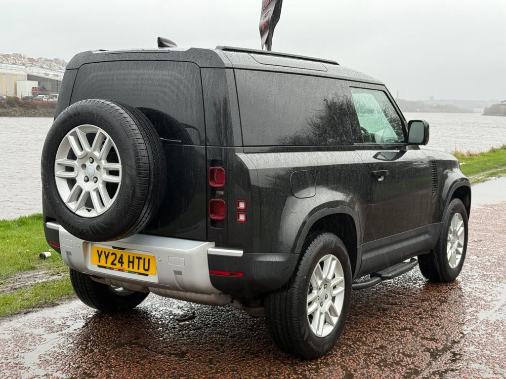Used Land Rover Defender 2024 for sale - 77534672: Photo 5