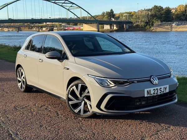 Used Volkswagen Golf 2023 for sale - 76248551: Photo 1