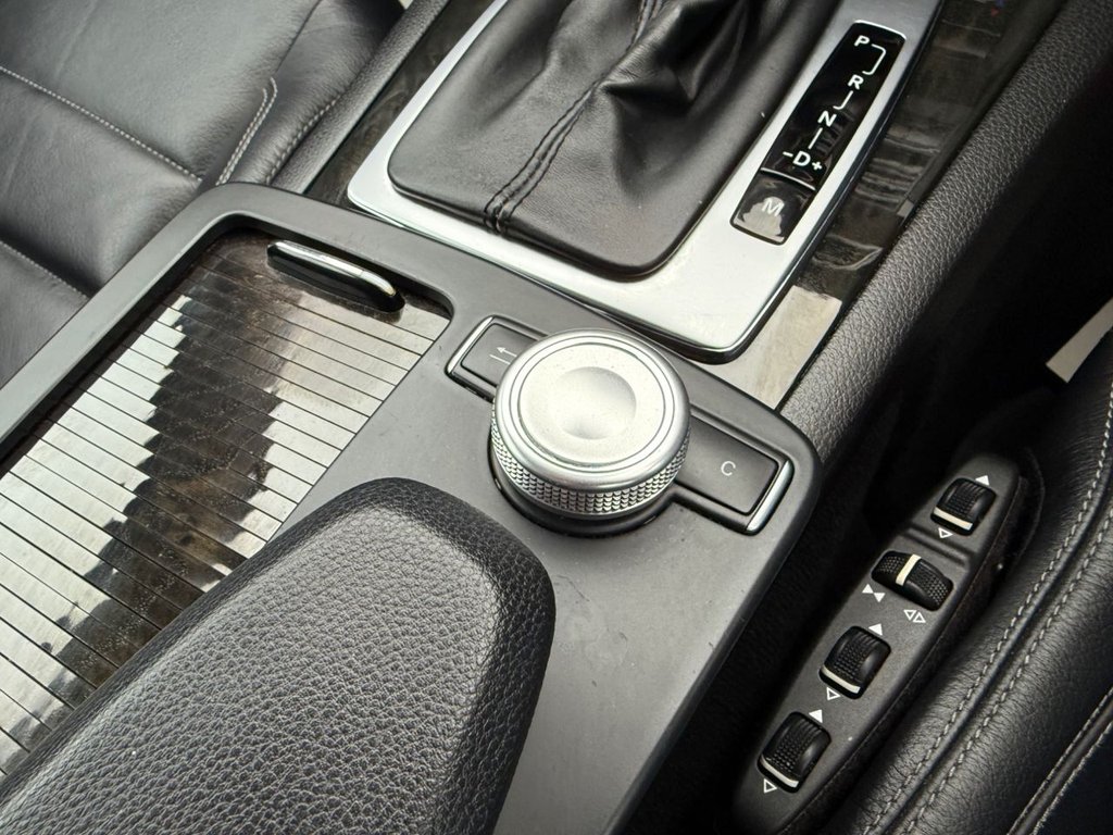 Used Mercedes-Benz E Class 2011 for sale - 76582914: Photo 18