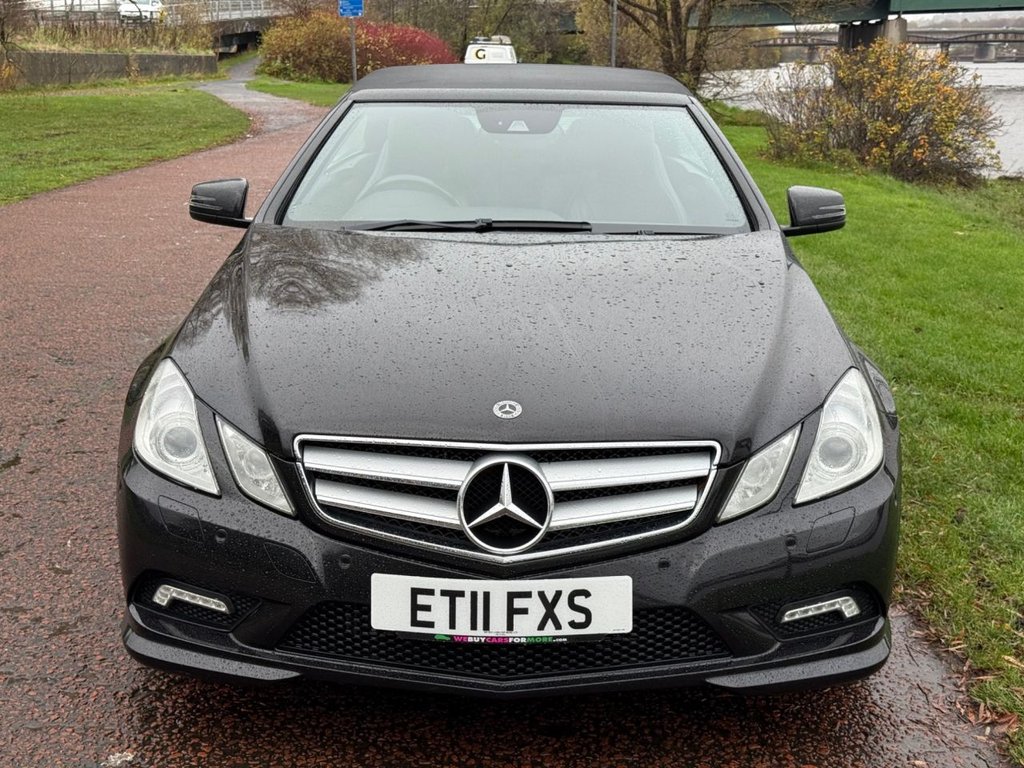 Used Mercedes-Benz E Class 2011 for sale - 76582914: Photo 2
