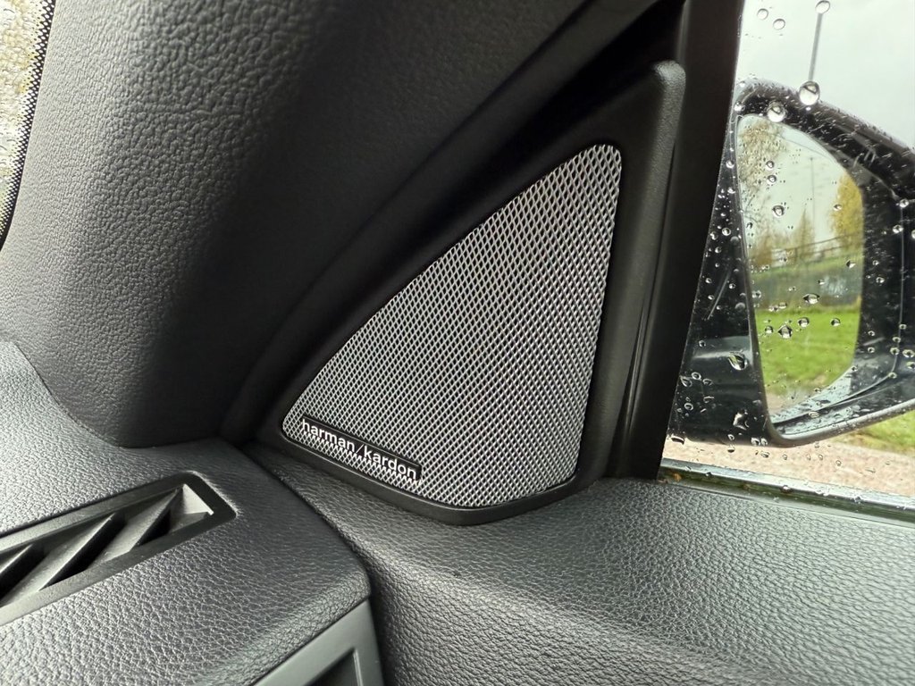 Used Mercedes-Benz E Class 2011 for sale - 76582914: Photo 26