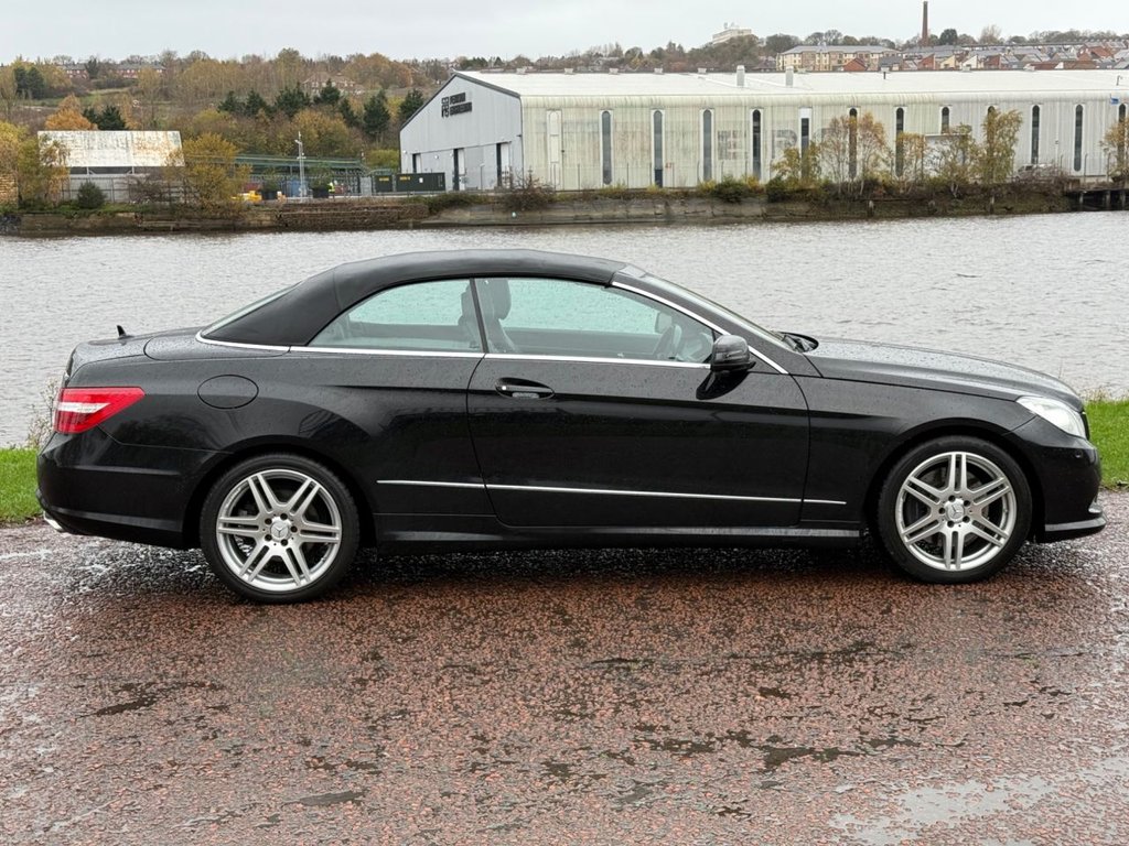 Used Mercedes-Benz E Class 2011 for sale - 76582914: Photo 3