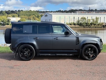 Used Land Rover Defender 110 2022 for sale - 79871032: Photo