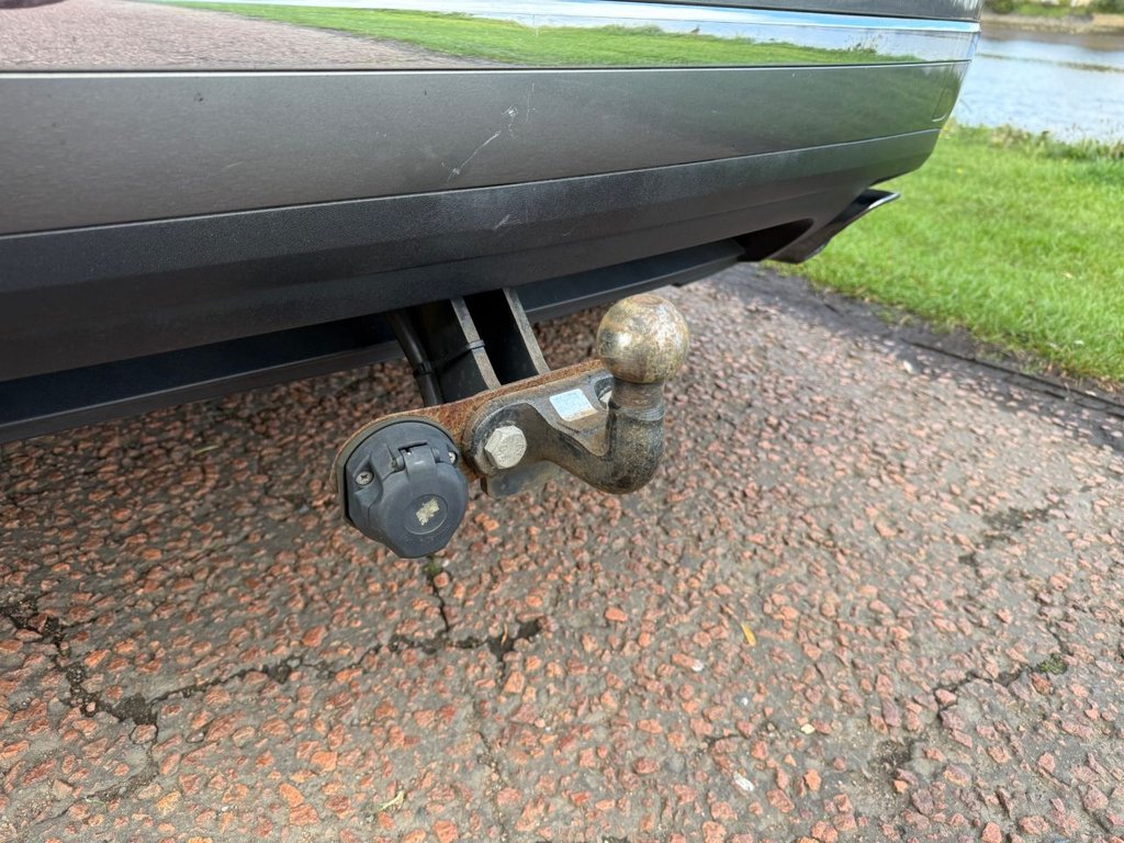 Used Volkswagen Touareg 2015 for sale - 76023778: Photo 12