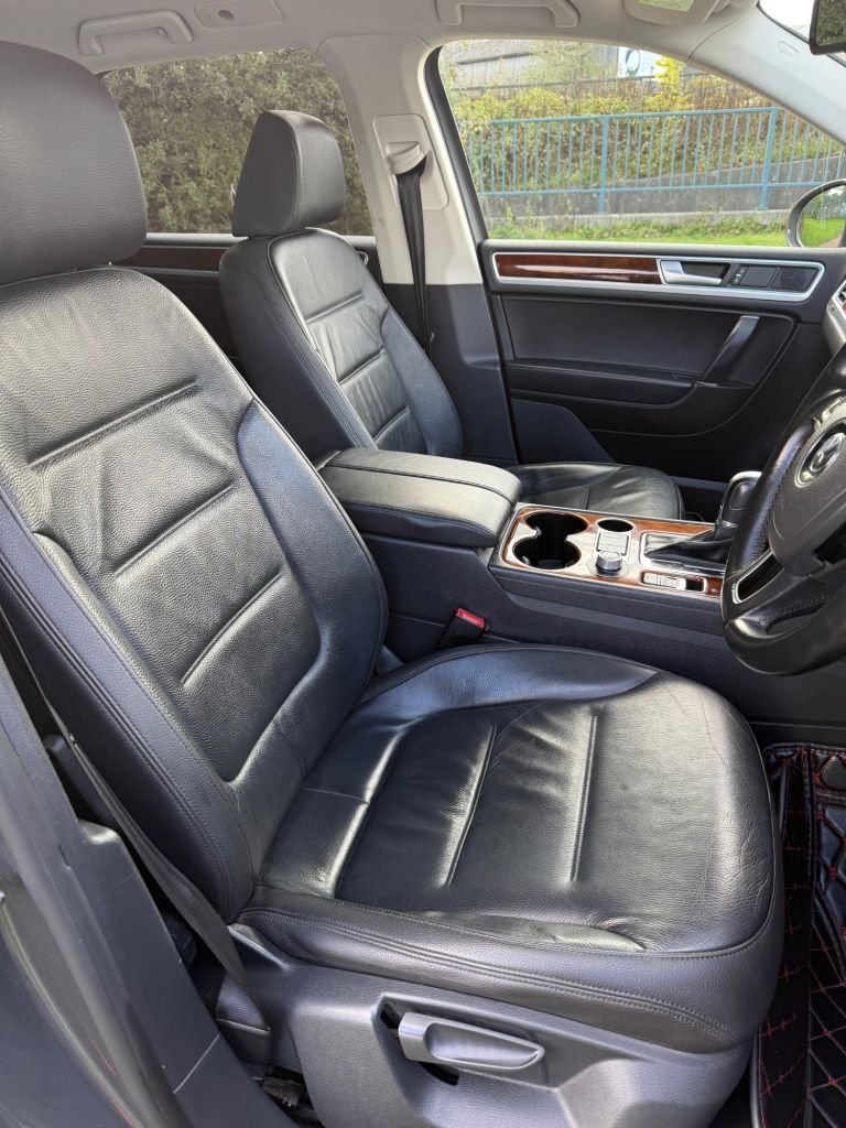 Used Volkswagen Touareg 2015 for sale - 76023778: Photo 14