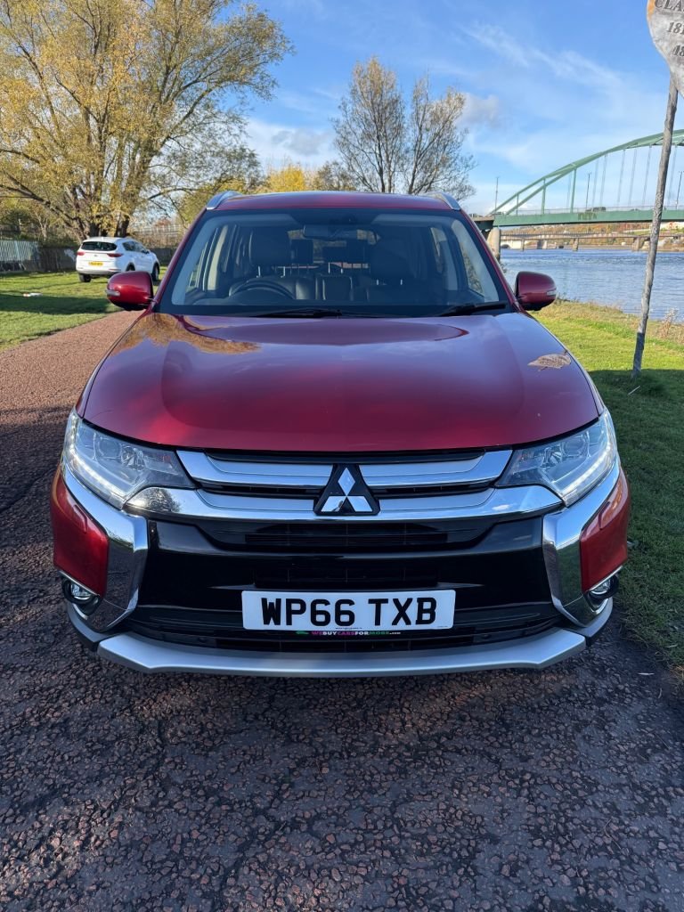 Used Mitsubishi Outlander 2016 for sale - 76445809: Photo 3