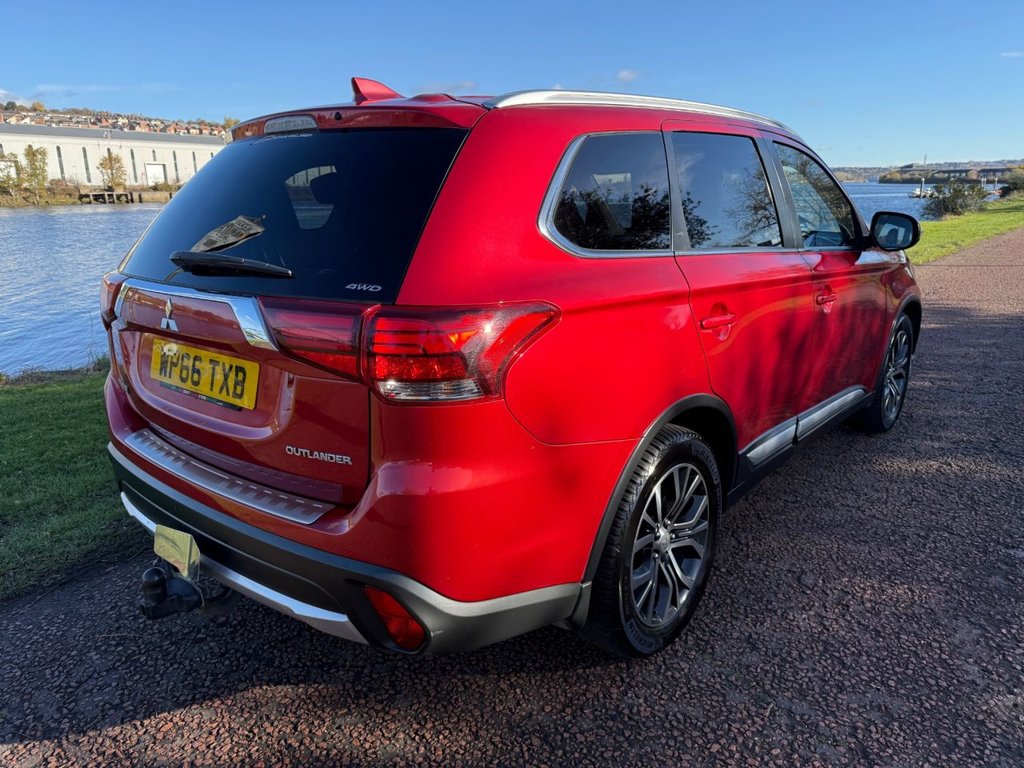 Used Mitsubishi Outlander 2016 for sale - 76445809: Photo 5