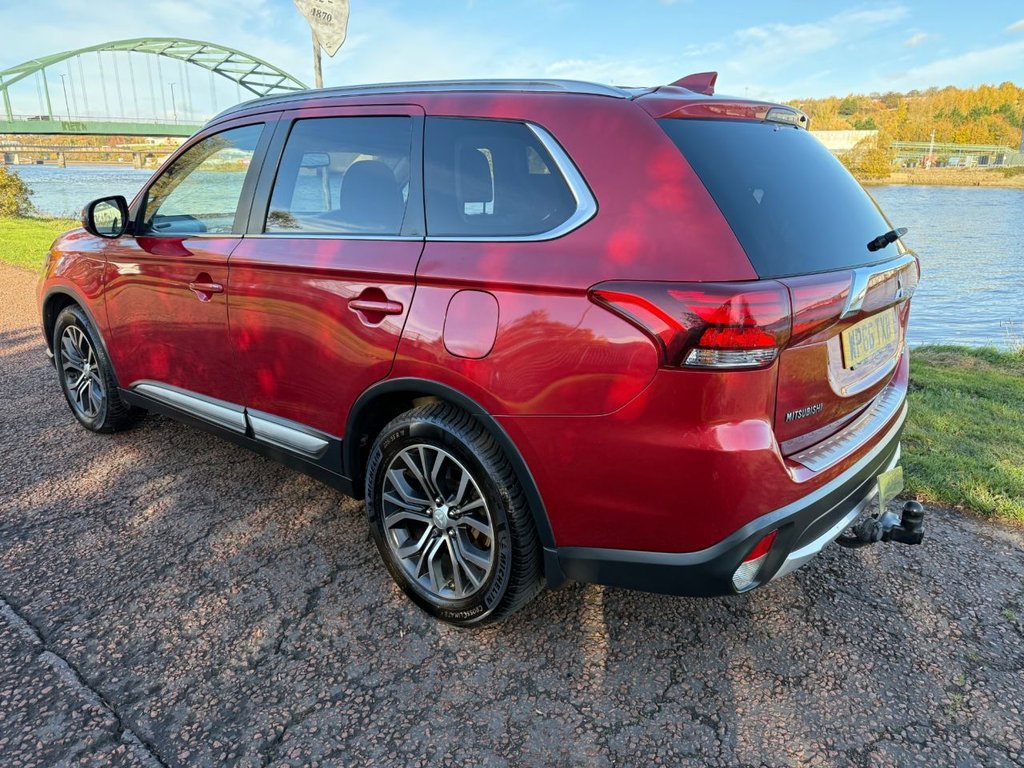 Used Mitsubishi Outlander 2016 for sale - 76445809: Photo 6