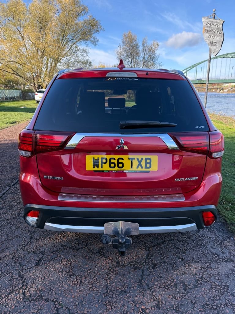 Used Mitsubishi Outlander 2016 for sale - 76445809: Photo 9