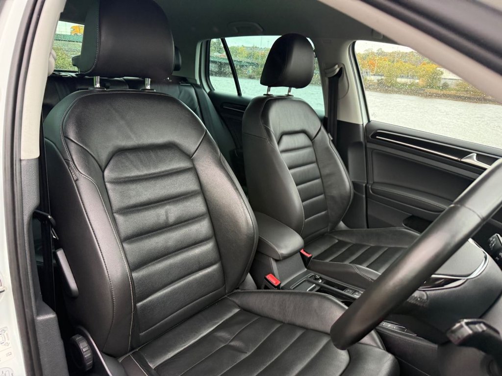 Used Volkswagen Golf 2013 for sale - 76367766: Photo 11