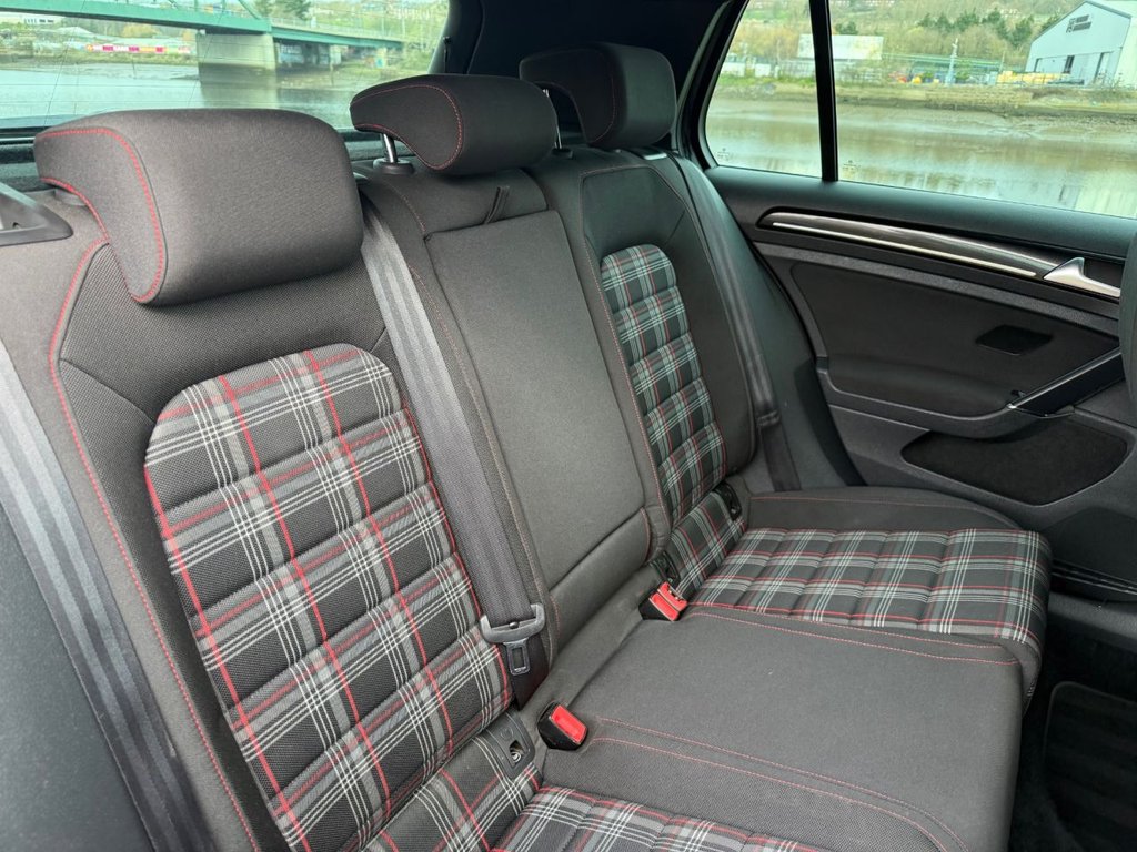 Used Volkswagen Golf 2014 for sale - 77952475: Photo 12