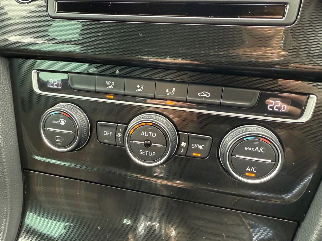 Used Volkswagen Golf 2014 for sale - 77952475: Photo 18