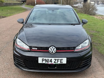 Used Volkswagen Golf 2014 for sale - 77952475: Photo