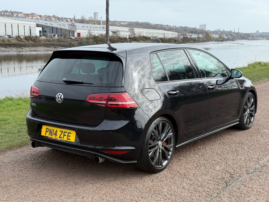 Used Volkswagen Golf 2014 for sale - 77952475: Photo 4