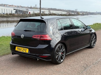 Used Volkswagen Golf 2014 for sale - 77952475: Photo