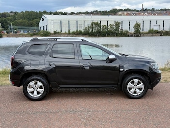 Used Dacia Duster 2021 for sale - 79358716: Photo