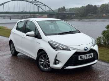 2017 (67) - 1.5 Hybrid Icon Tech 5dr CVT