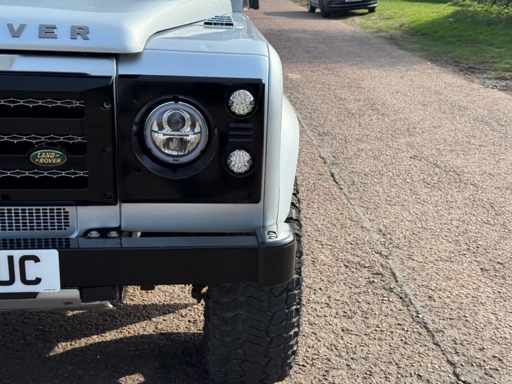 Used Land Rover Defender 2008 for sale - 77967119: Photo 24