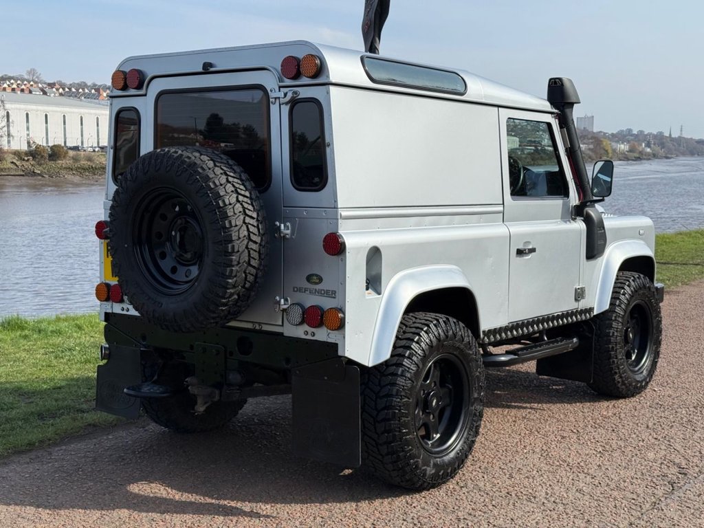 Used Land Rover Defender 2008 for sale - 77967119: Photo 4